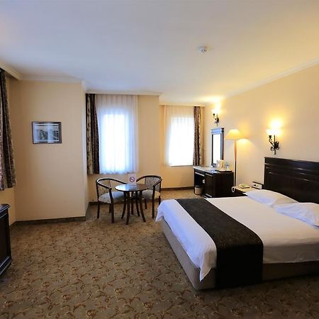 بورصة Montania Town Hotel Mudanya المظهر الخارجي الصورة